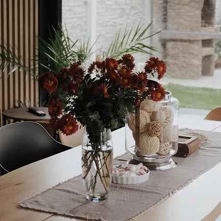 Holiday home Verte House